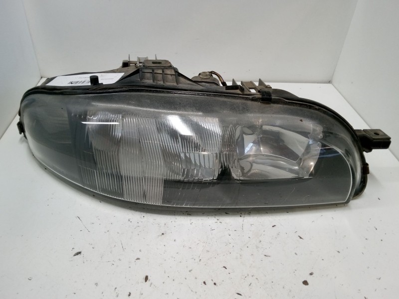 Recambio de faro derecho para fiat marea (185_) 1.6 100 16v referencia OEM IAM 88201558  