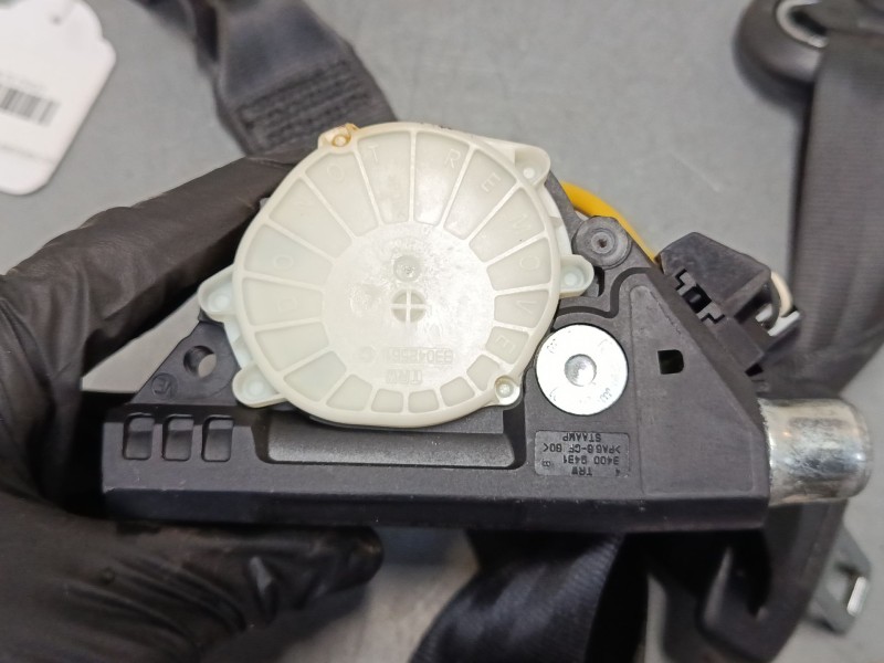 Recambio de cinturon seguridad delantero derecho para skoda fabia ii (542) 1.2 referencia OEM IAM   