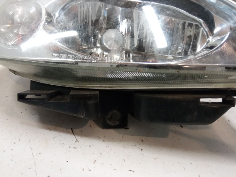 Recambio de faro derecho para citroën saxo (s0, s1) 1.4 vts referencia OEM IAM   