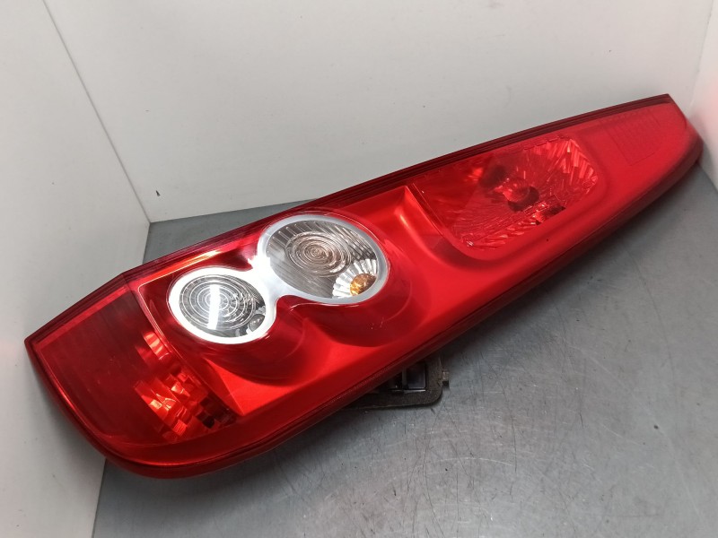 Recambio de piloto trasero derecho para ford fiesta v (jh_, jd_) 1.3 referencia OEM IAM 6s6113404a  