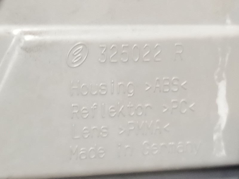 Recambio de piloto trasero derecho para bmw 7 (e65, e66, e67) 730 i, li referencia OEM IAM 63216937236  