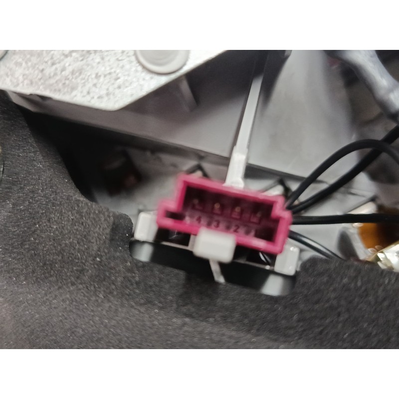 Recambio de piloto trasero porton izquierdo para bmw 7 (e65, e66, e67) 730 i, li referencia OEM IAM 63216938517  