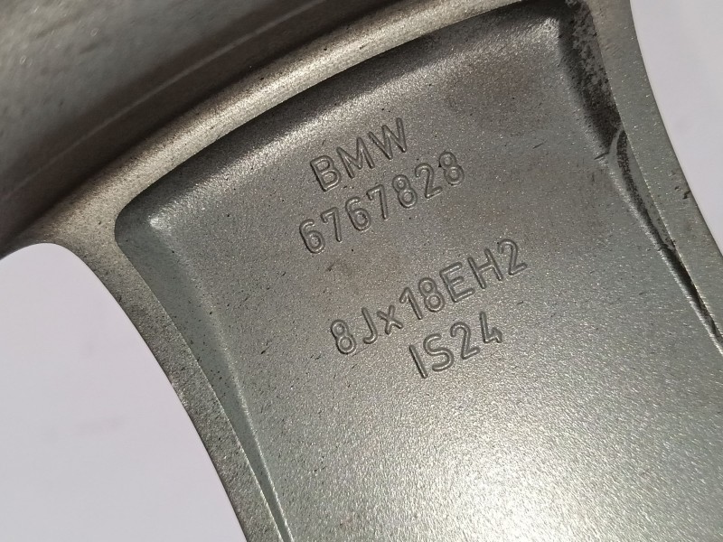 Recambio de llanta aluminio 18´´ para bmw 7 (e65, e66, e67) 730 i, li referencia OEM IAM 6767828  