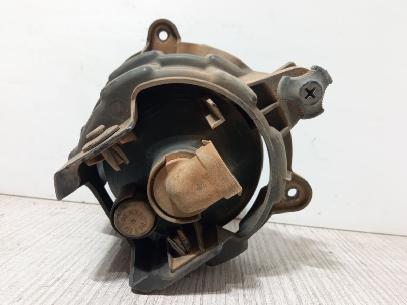 Recambio de faro antiniebla izquierdo para ssangyong rodius i 2.7 xdi referencia OEM IAM   