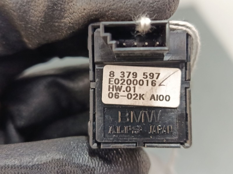 Recambio de mando elevalunas trasero izquierdo para bmw 7 (e65, e66, e67) 730 i, li referencia OEM IAM 8379597  