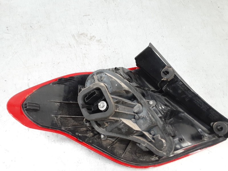 Recambio de piloto trasero derecho para citroën c4 ii (nc_) 1.6 vti 120 referencia OEM IAM 9687311980  