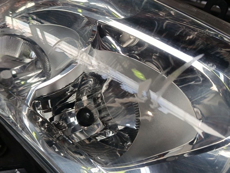 Recambio de faro izquierdo para citroën c4 ii (nc_) 1.6 vti 120 referencia OEM IAM   