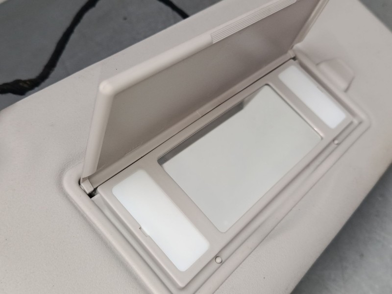 Recambio de parasol izquierdo para citroën c4 ii (nc_) 1.6 vti 120 referencia OEM IAM   