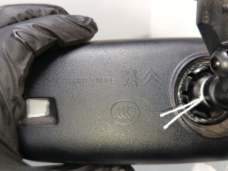Recambio de retrovisor interior para citroën c4 ii (nc_) 1.6 vti 120 referencia OEM IAM 9675889XT  
