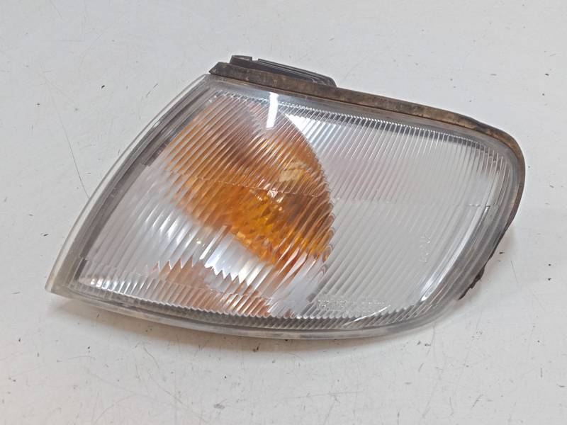 INTERMITENTE DELANTERO IZQUIERDO 