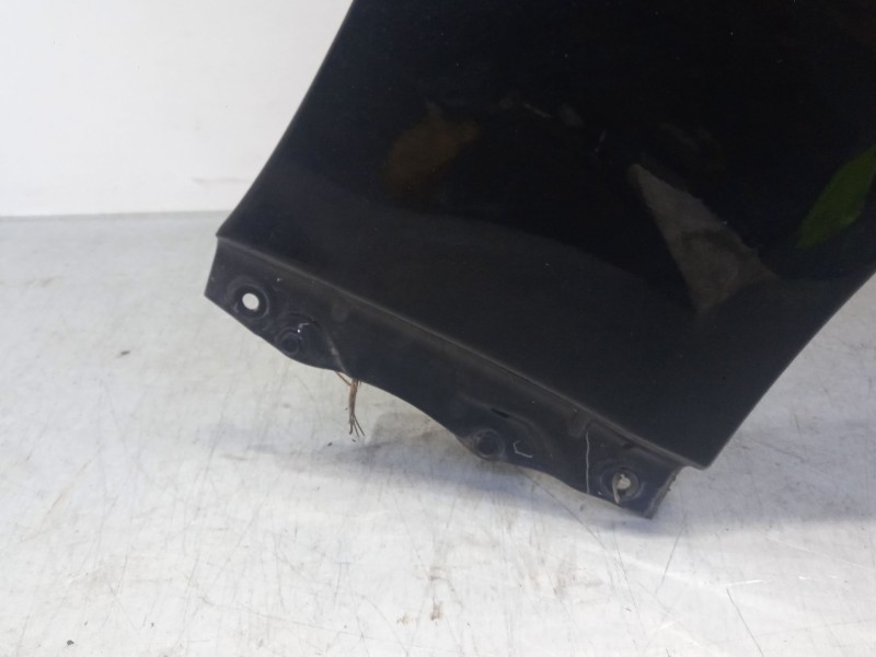 Recambio de aleta delantera derecha para lexus is ii (_e2_) 220d (ale20) referencia OEM IAM 5380153050  