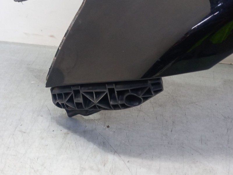 Recambio de aleta delantera izquierda para lexus is ii (_e2_) 220d (ale20) referencia OEM IAM 5380253050  