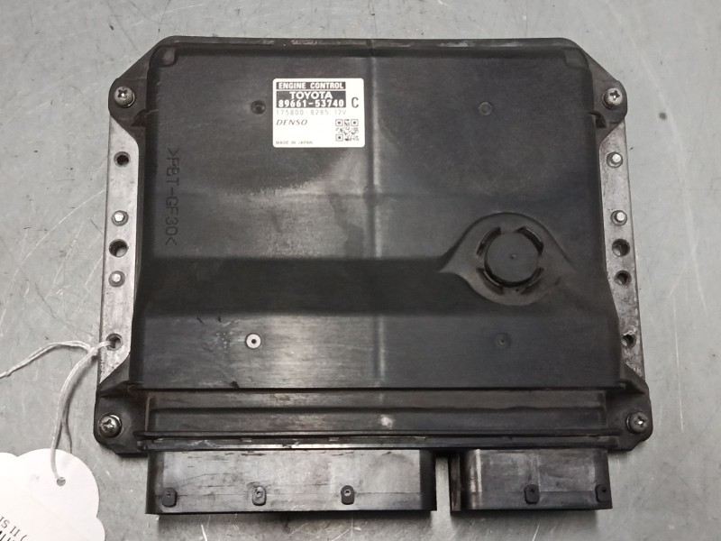 Recambio de centralita motor uce para lexus is ii (_e2_) 220d (ale20) referencia OEM IAM 8966153740 1758008285 