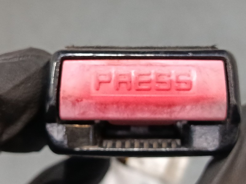 Recambio de anclaje cinturon delantero izquierdo para peugeot 607 (9d, 9u) 2.2 hdi referencia OEM IAM   