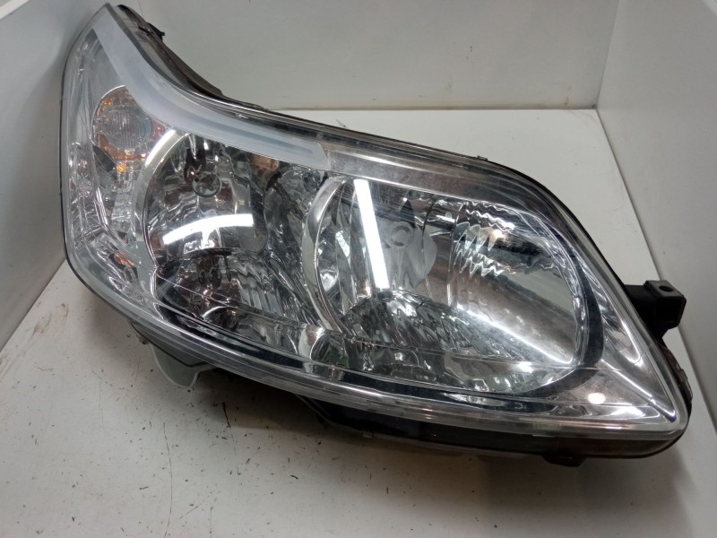 Recambio de faro derecho para citroën c4 i (lc_) 1.6 vti 120 referencia OEM IAM 085521121R  