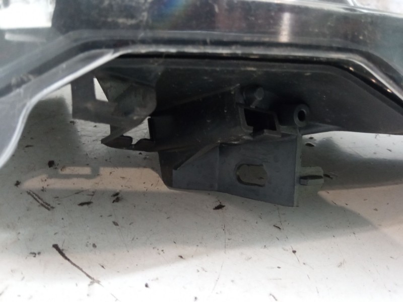 Recambio de faro derecho para citroën c4 i (lc_) 1.6 vti 120 referencia OEM IAM 085521121R  