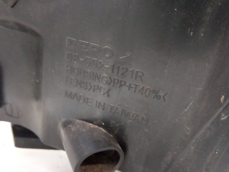 Recambio de faro derecho para citroën c4 i (lc_) 1.6 vti 120 referencia OEM IAM 085521121R  