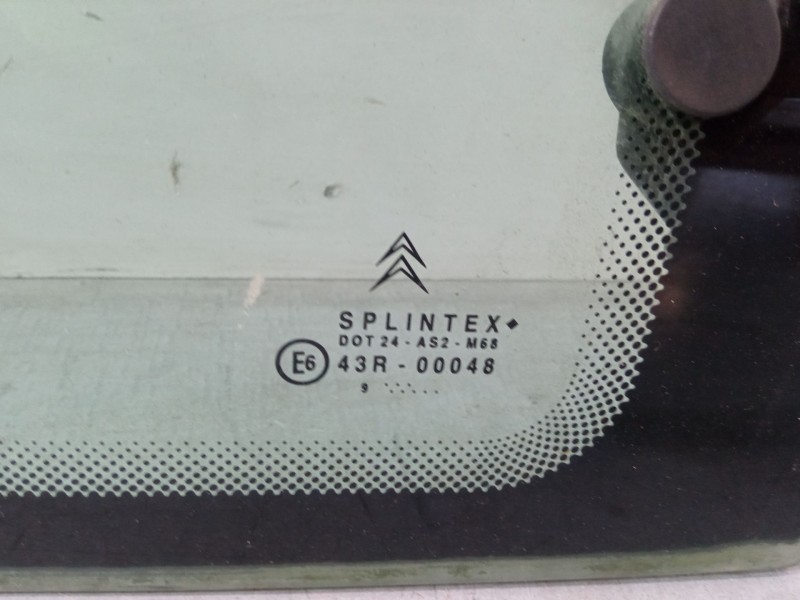 Recambio de luna trasera derecha para citroën saxo (s0, s1) 1.5 d referencia OEM IAM   