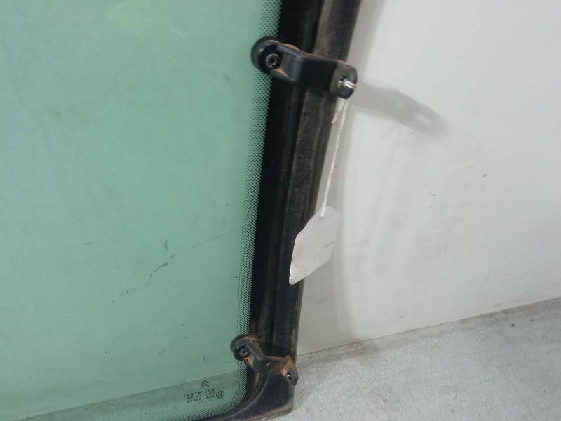 Recambio de luna trasera izquierda para citroën saxo (s0, s1) 1.5 d referencia OEM IAM   