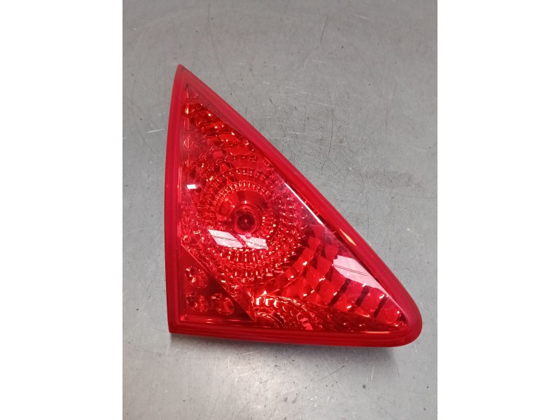 Recambio de piloto trasero porton izquierdo para peugeot 3008 i monospace (0u_) 1.6 thp referencia OEM IAM 9683461080  