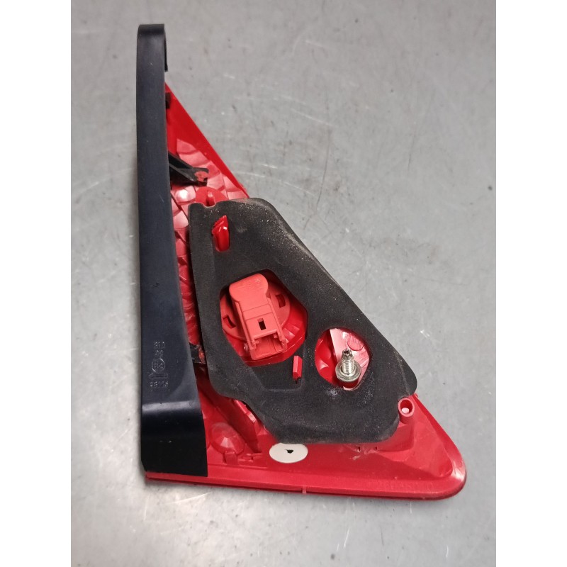 Recambio de piloto trasero porton derecho para peugeot 3008 i monospace (0u_) 1.6 thp referencia OEM IAM 9683460980  