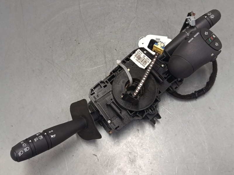 Recambio de mando luces para dacia sandero (bs_) 1.2 16v referencia OEM IAM 8200792587T  