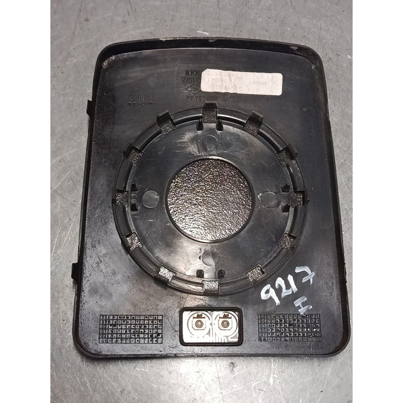 Recambio de cristal retrovisor izquierdo para renault master ii furgoneta (fd) 2.5 d referencia OEM IAM 7701039698  