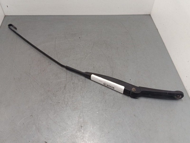 Recambio de brazo limpia delantero derecho para fiat panda / panda classic (169_) 1.2 (169.axb11, 169.axb1a) referencia OEM IAM 