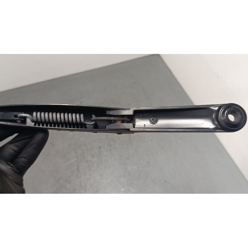 Recambio de brazo limpia delantero derecho para fiat panda / panda classic (169_) 1.2 (169.axb11, 169.axb1a) referencia OEM IAM 