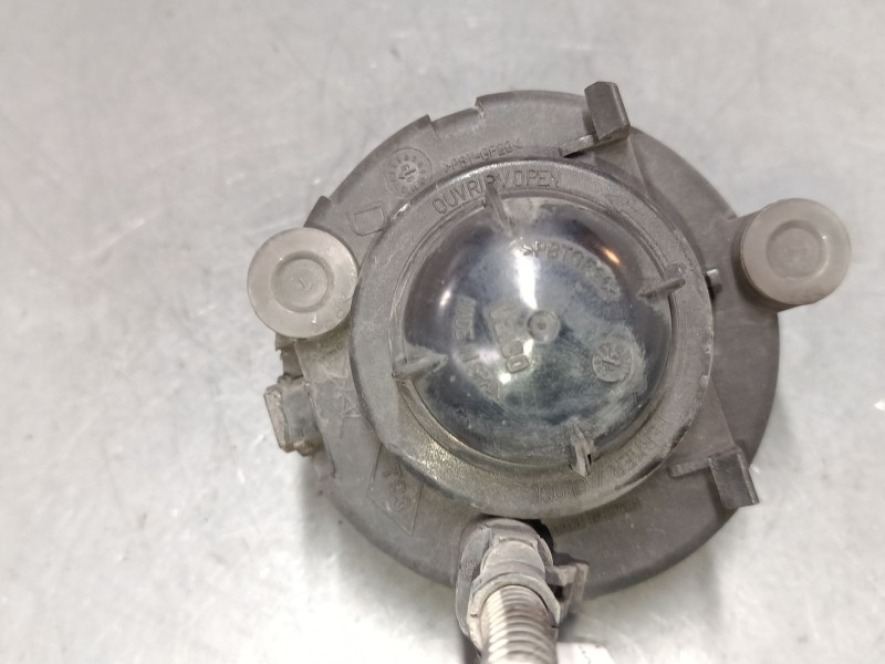 Recambio de faro antiniebla derecho para renault laguna i (b56_, 556_) 2.2 dt (b569) referencia OEM IAM 7700420127  