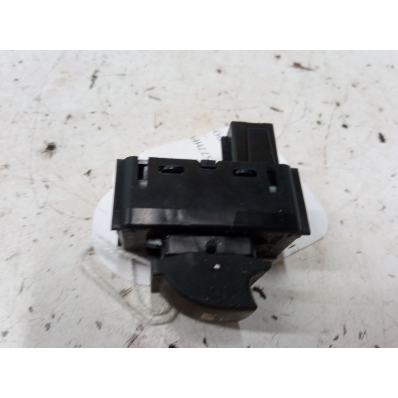 Recambio de mando elevalunas delantero derecho para citroën c4 ii (nc_) 1.6 hdi 90 referencia OEM IAM   