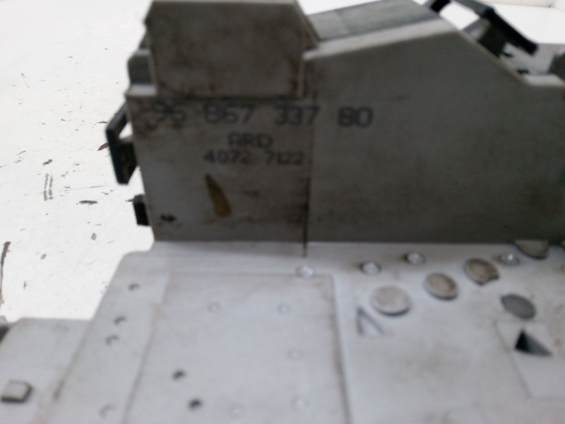 Recambio de cerradura puerta trasera derecha para citroën c4 i (lc_) 1.4 16v referencia OEM IAM   