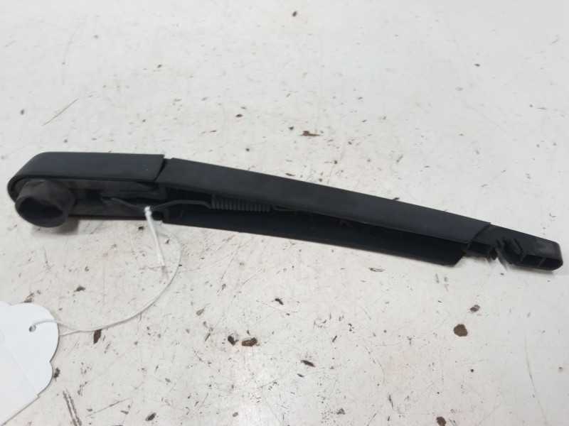 Recambio de brazo limpia trasero para citroën c4 ii (nc_) 1.6 hdi 90 referencia OEM IAM   