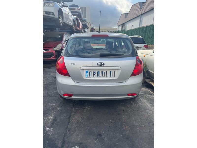 kia cee´d hatchback (ed) del año 2007