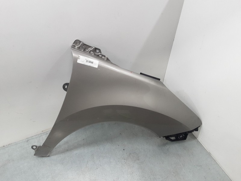 Recambio de aleta delantera derecha para peugeot 3008 i monospace (0u_) 1.6 thp referencia OEM IAM 7841Z1  