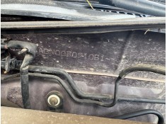 toyota avensis liftback (_t22_) del año 2000 2