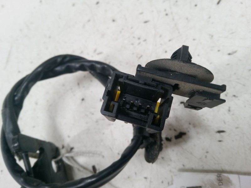 Recambio de anclaje cinturon trasero derecho para peugeot 207/207+ (wa_, wc_) 1.6 hdi referencia OEM IAM   