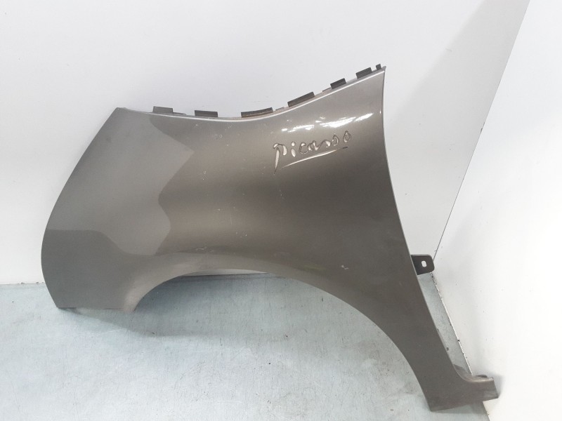 Recambio de aleta delantera izquierda para citroën c4 picasso i monospace (ud_) 1.6 hdi referencia OEM IAM   