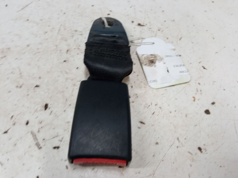 Recambio de anclaje cinturon trasero derecho para citroën berlingo / berlingo first monospace (mf_, gjk_, gfk_) 1.6 hdi 90 (mf9h