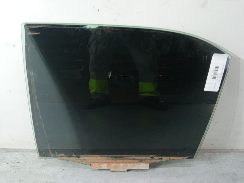 Recambio de luna trasera izquierda para mercedes-benz clase c (w202) c 240 (202.026) referencia OEM IAM   