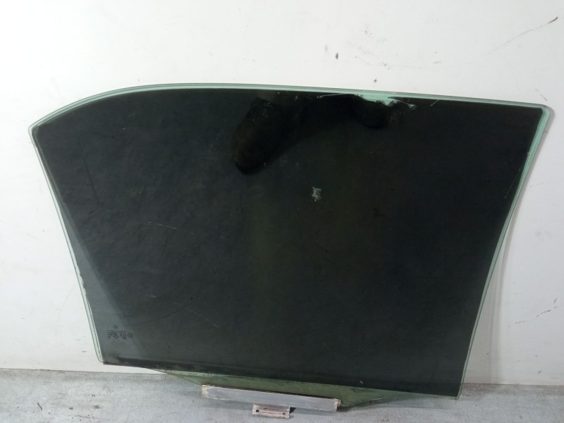 Recambio de luna trasera izquierda para mercedes-benz clase c (w202) c 240 (202.026) referencia OEM IAM   