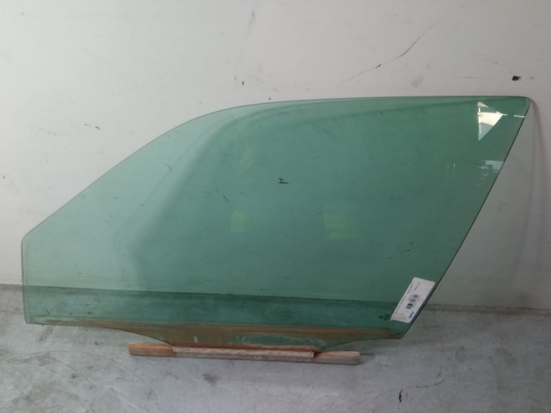 Recambio de luna puerta delantera izquierda para mercedes-benz clase c (w202) c 240 (202.026) referencia OEM IAM   