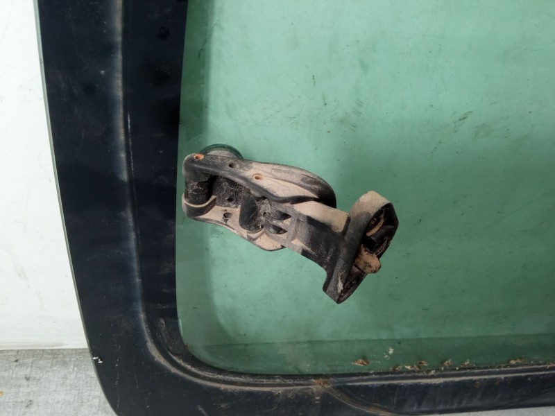 Recambio de luna maletero izquierda para peugeot partner monospace (5_, g_) 1.9 d referencia OEM IAM   