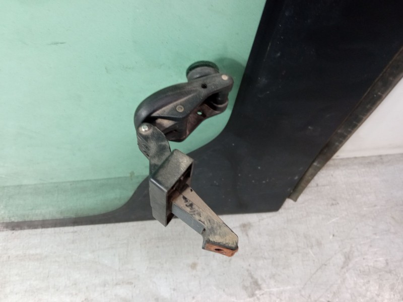 Recambio de luna corredera derecha para peugeot partner monospace (5_, g_) 1.9 d referencia OEM IAM   