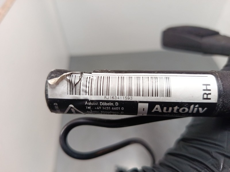 Recambio de anclaje cinturon delantero derecho para opel corsa d (s07) 1.4 (l08, l68) referencia OEM IAM   