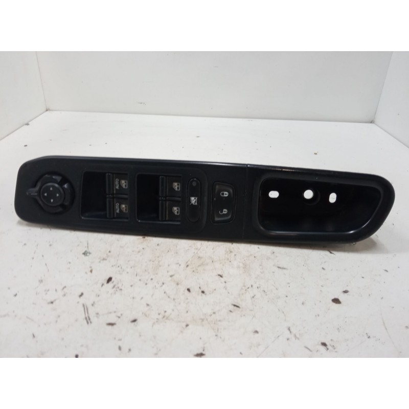 Recambio de mando elevalunas delantero izquierdo para jeep renegade suv (bu, b1, bv) 1.6 crd referencia OEM IAM 07356458420  