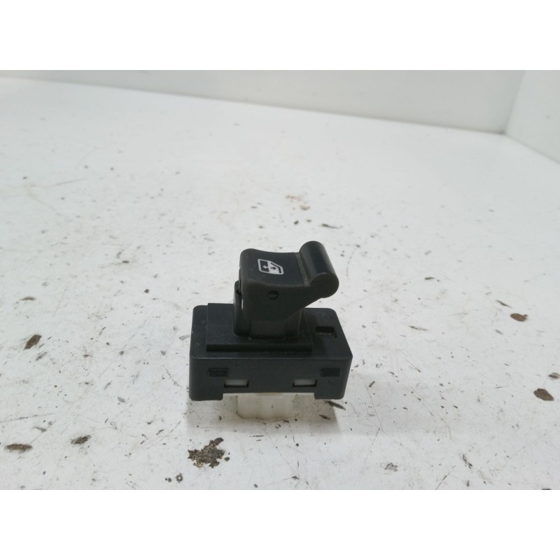 Recambio de mando elevalunas trasero derecho para jeep renegade suv (bu, b1, bv) 1.6 crd referencia OEM IAM   