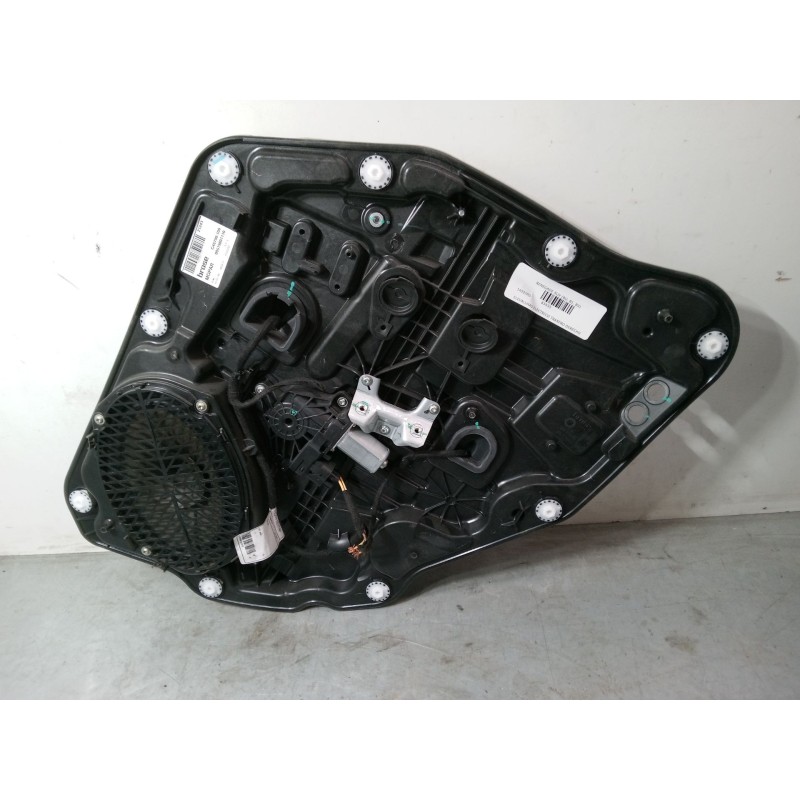 Recambio de elevalunas electrico trasero derecho para jeep renegade suv (bu, b1, bv) 1.6 crd referencia OEM IAM 519801110  