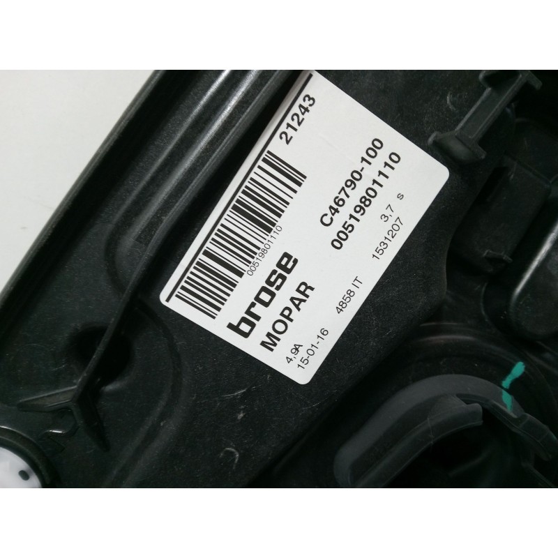 Recambio de elevalunas electrico trasero derecho para jeep renegade suv (bu, b1, bv) 1.6 crd referencia OEM IAM 519801110  