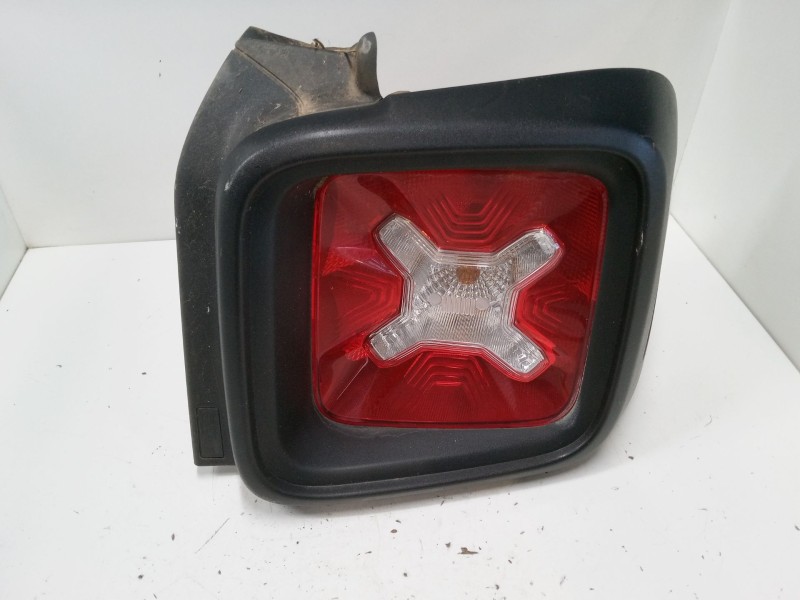 Recambio de piloto trasero derecho para jeep renegade suv (bu, b1, bv) 1.6 crd referencia OEM IAM 51964233  